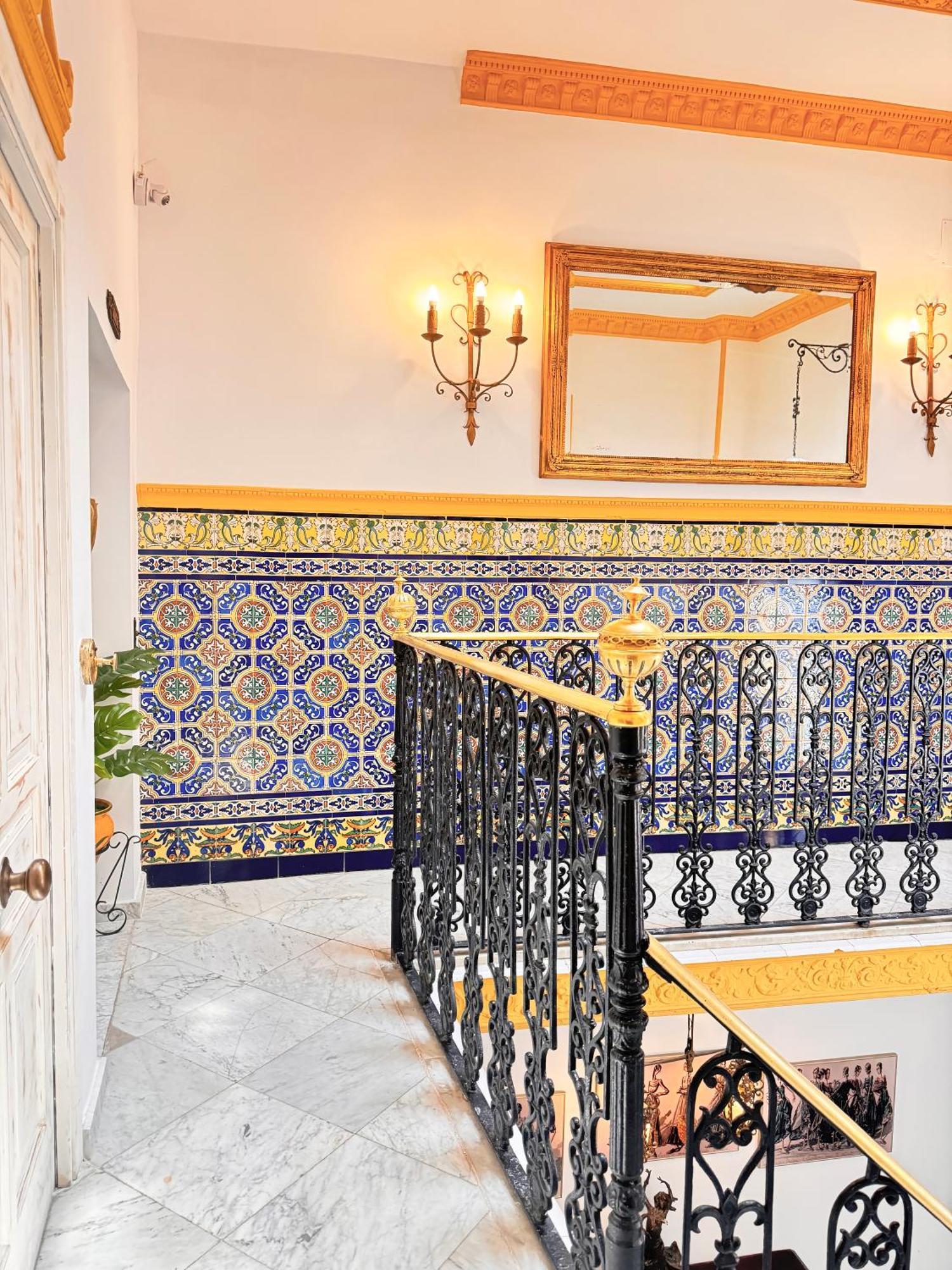 Palace House Hercules - Apartments 세비야 외부 사진