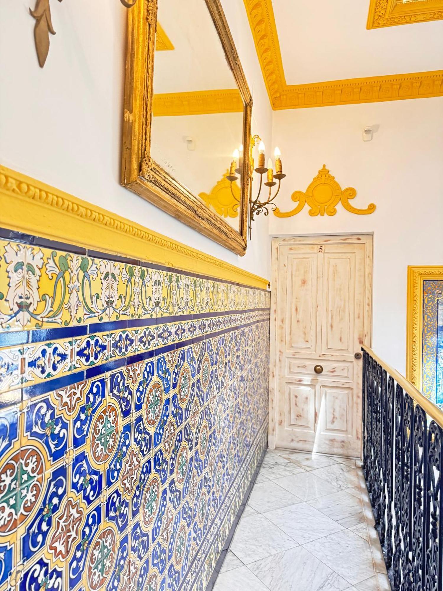 Palace House Hercules - Apartments 세비야 외부 사진