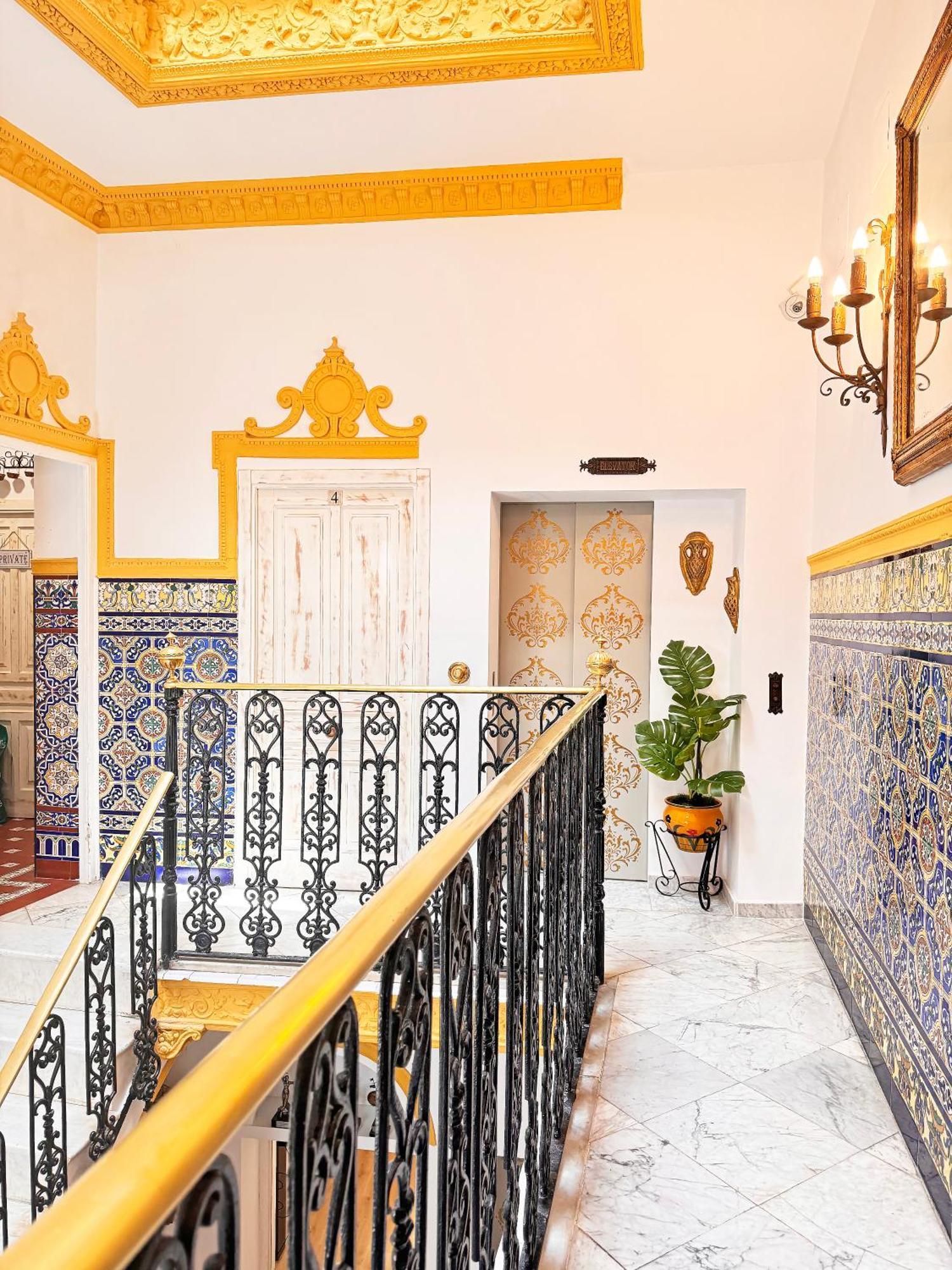 Palace House Hercules - Apartments 세비야 외부 사진