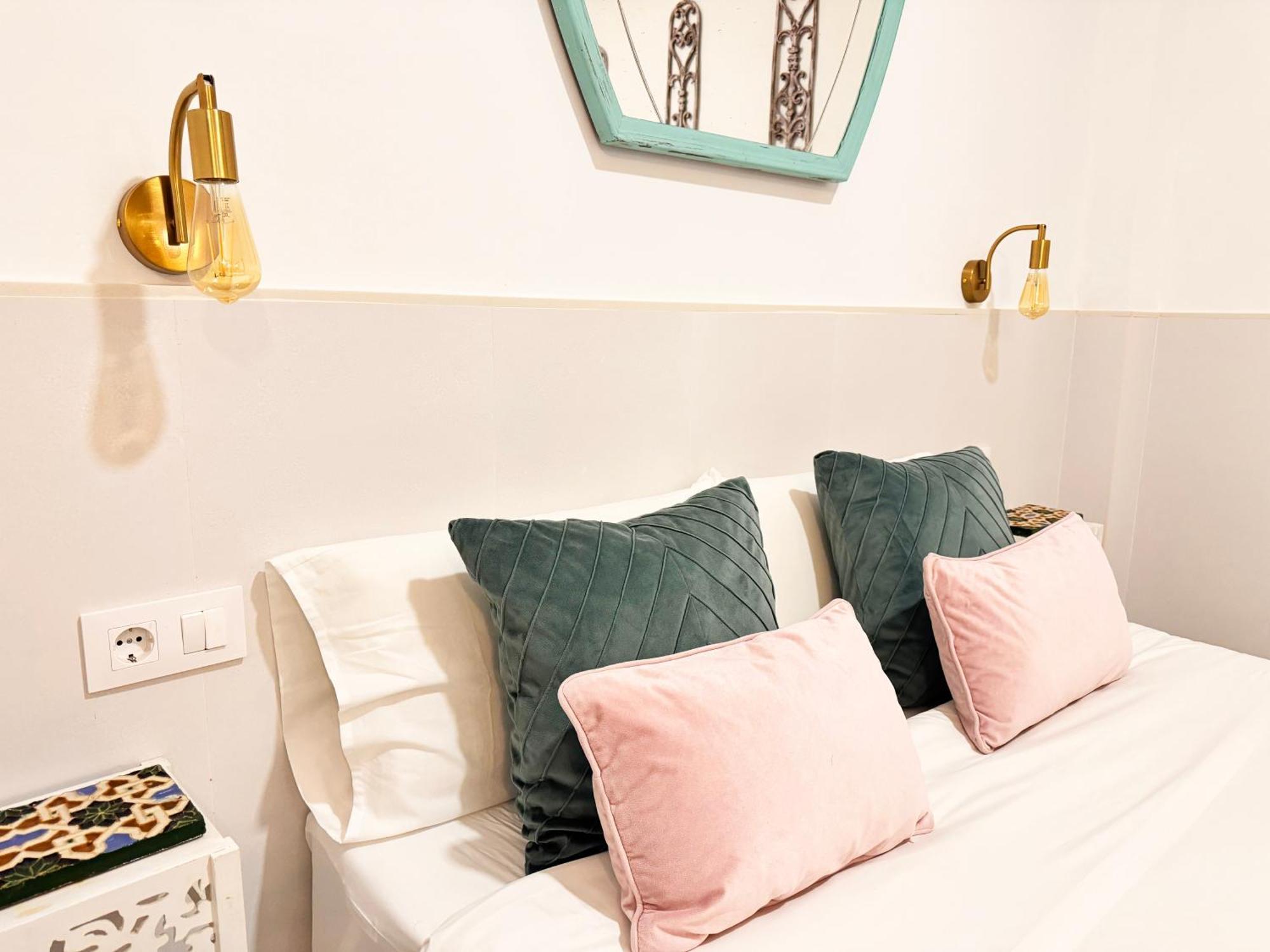 Palace House Hercules - Apartments 세비야 외부 사진